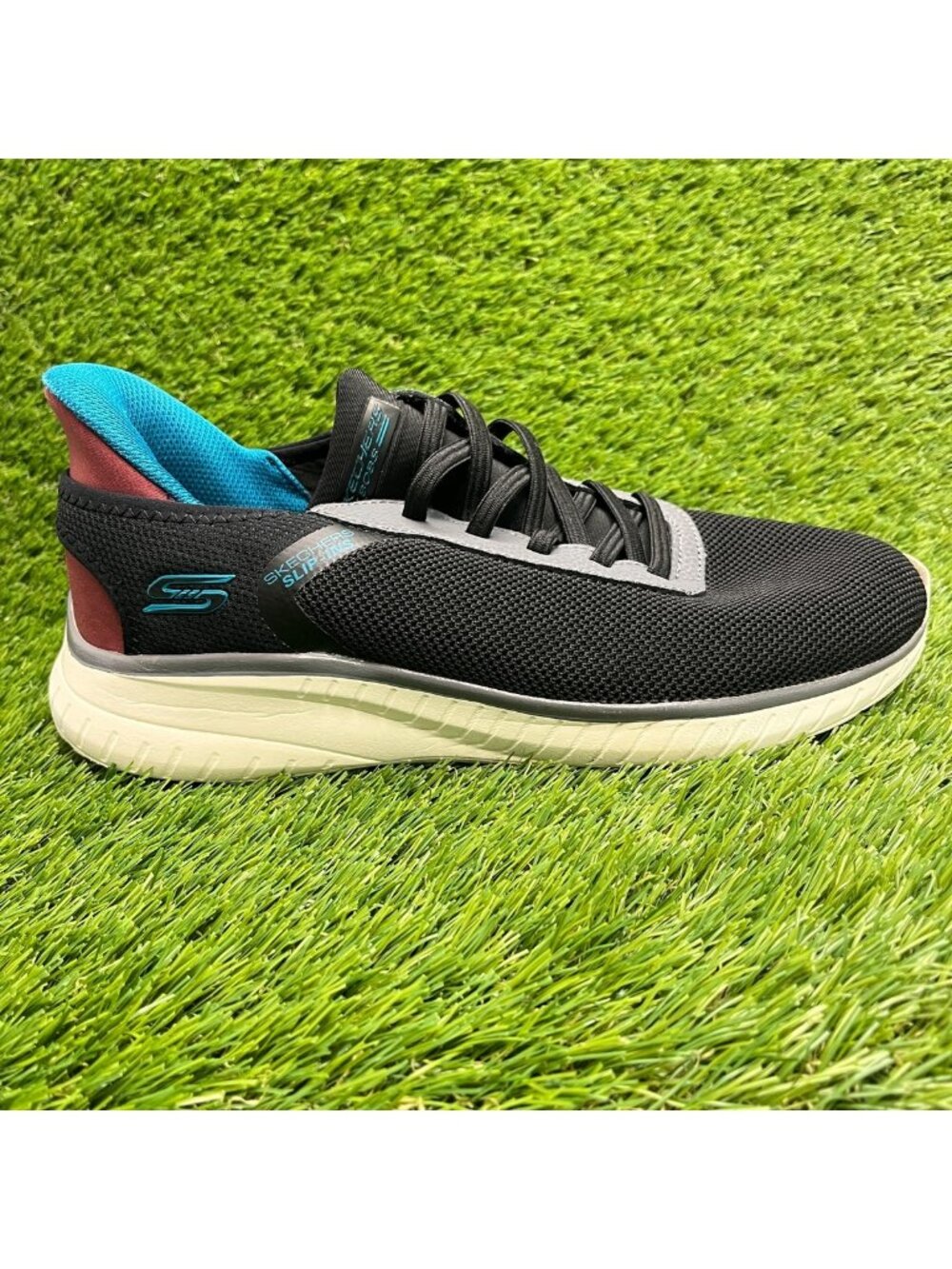 Skechers BOBS Sport Squad Chaos Solid Mens Size 10 Black Running Shoes Sneakers
